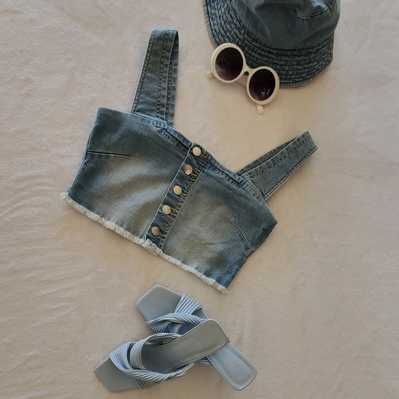 GUESS CROPTOP - Picture 11 of 15